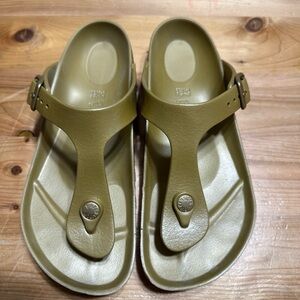 Birkenstock Glamour Gold EVA Gizeh Sandals Flip Flops 6-6.5 / 37R